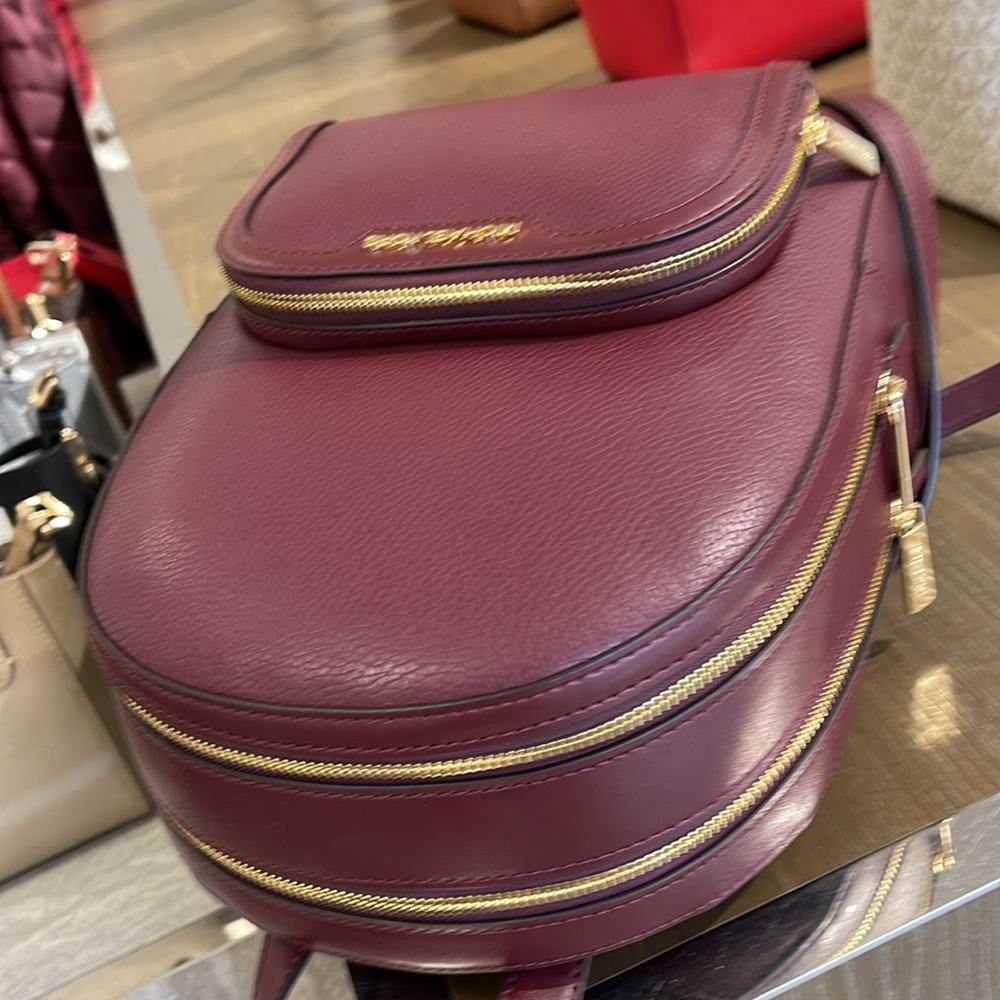 Michael Kors Jaycee Medium Pebbled Leather Backpack
 Oxblood/Golden NWT - Picture 5 of 16